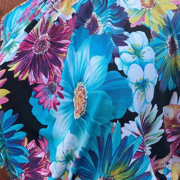 Crop Floral Top S/M - Picture 3 of 6